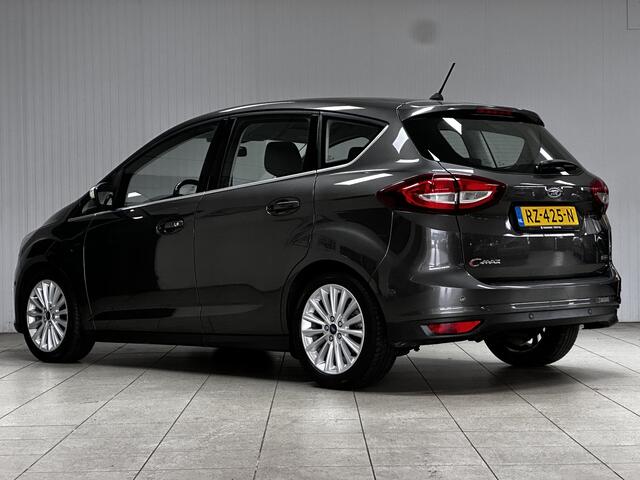 Ford C-MAX 1.0 Titanium/ 17'' LMV/ PDC V+A/ Voorruitverw./ Keyless/ Navi/ Clima/ Cruise/ Elek. pakket/ Isofix/ Bluetooth/ Armsteun/ Multi. LEDER. Stuur/ Mistl./ Chroom/ Dagrijverl.