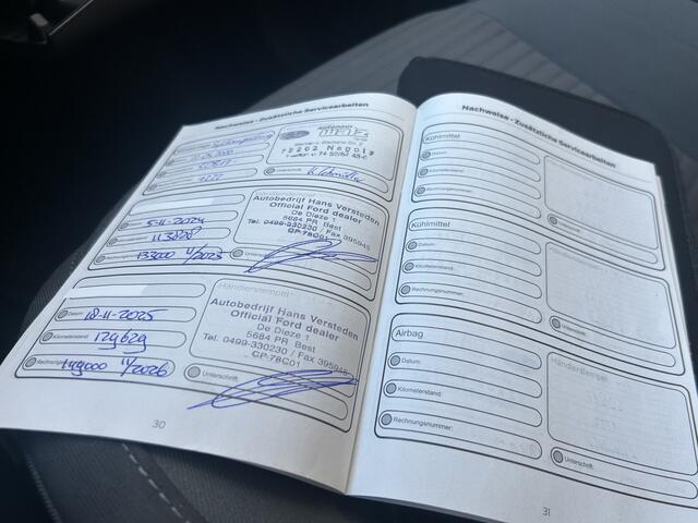 Ford C-MAX 1.5 150PK!! Titanium // NAVI + CARPLAY // CAMERA // PDC V+A // CRUISE // WINTERPACK // TREKHAAK!!