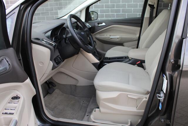 Ford C-MAX 1.5 Titanium / Keyless / Camera / Stoel/stuurverwarming