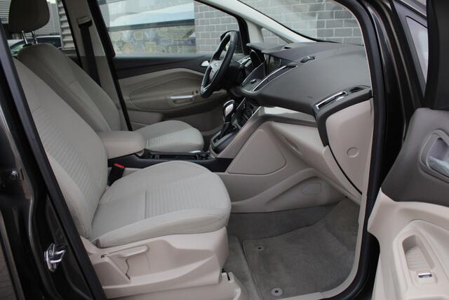 Ford C-MAX 1.5 Titanium / Keyless / Camera / Stoel/stuurverwarming