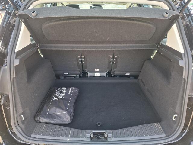 Ford C-MAX 1.5 Titanium