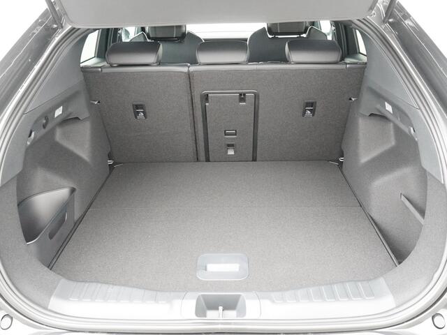 Ford CAPRI Ext Range RWD 77 kWh | AGR Stoelen Memory | All-Season |