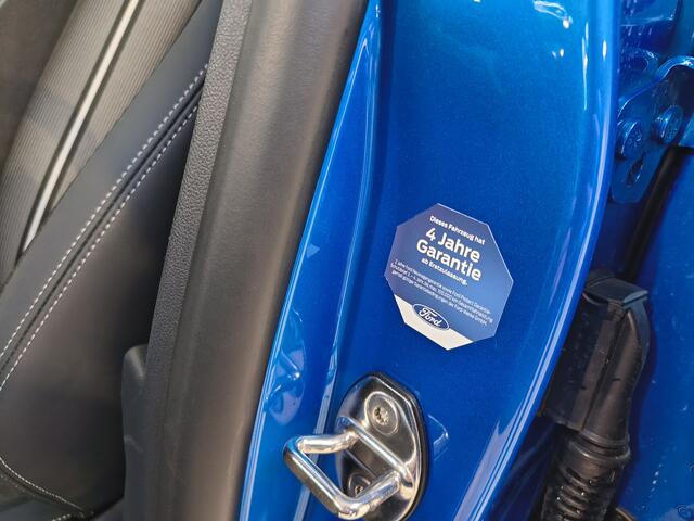 Ford CAPRI Ext Range RWD 77 kWh | 4 Seiz. banden | Adapt. Cruise | LED | Winter Pack | El. verst. stoel + geh. + mass.