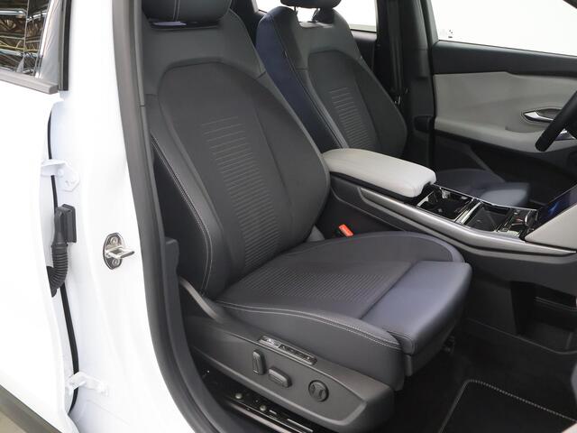 Ford CAPRI Extended Range RWD 77 kWh | Elektr. Trekhaak | AGR Stoelen | 360° Camera | Head Up | Cruise Control Adaptief |