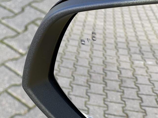 Ford CAPRI Extended Range RWD 77 kWh ¤4.000,- FORD VOORDEEL! Elektrische bestuurdersstoel met memory en massagefunctie | Dode hoek waarschuwing | Adaptieve Cruise Control