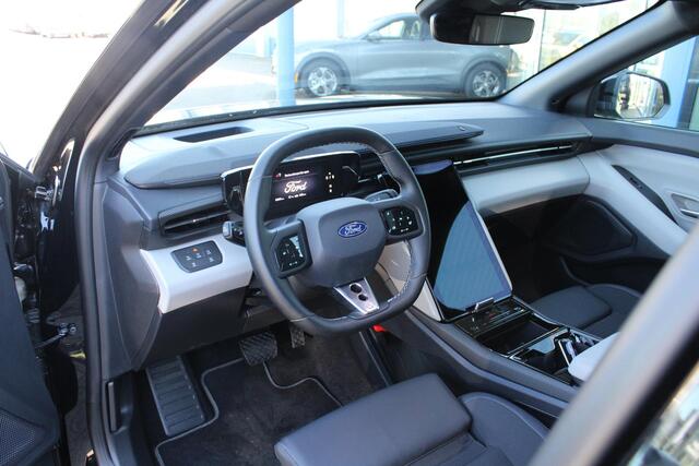 Ford CAPRI Extended Range AWD 79 kWh 340pk | AGR stoelen | Warmte pomp | 21 inch Licht metaal | Panorama Dak | Driver Assistance Pack