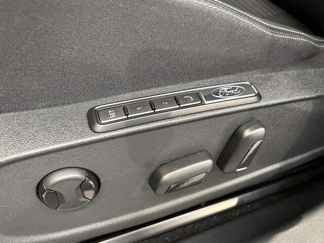 Ford CAPRI Ext Range RWD 77 kWh PREMIUM | Driver Ass. Pack | 360 Camera | AGR Stoelen I Warmtepomp | Garantie T/M 08/2029 |