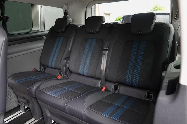 Ford Custom Tourneo L2H1 2.5 PHEV 233Pk Aut. | Sport | Plug In Hybrid | 8-Persoons | 360° Camera | 2xSchuifdeur | Trekhaak | 20"