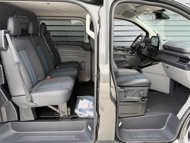 Ford E-Custom Sport Dubbel Cabine 218 PK 71 kWh | 360 Camera | 230v Stopcontacten | Elek. Verst. Stoelen | Trekhaak!