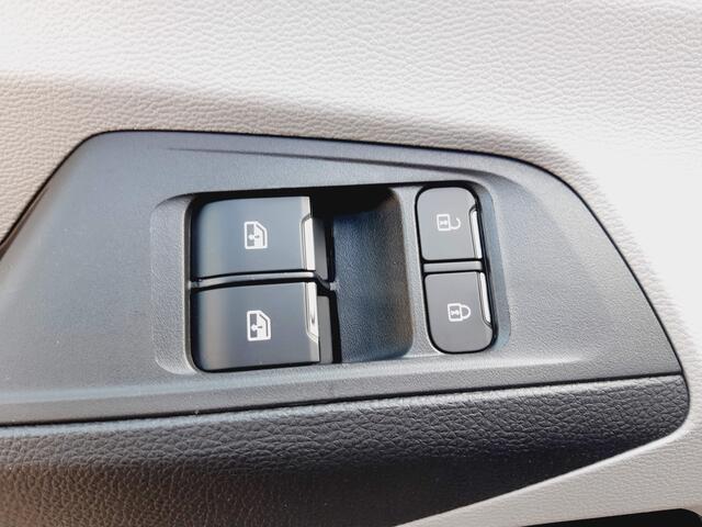 Ford E-Transit eTransit /Maxus eDeliver9 L4 Business DEAL 65 kWh Open Laadbak , Pick-up VOL ELEKTRISCH