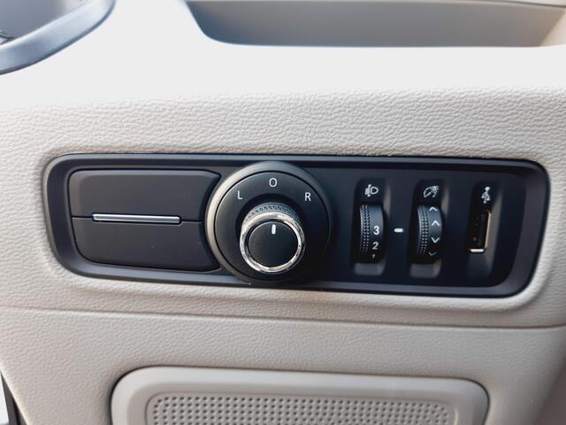Ford E-Transit eTransit /Maxus eDeliver9 L4 Business DEAL 65 kWh Open Laadbak , Pick-up VOL ELEKTRISCH