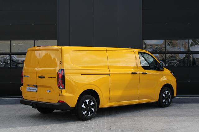 Ford E-Transit Cust. 340 L2H1 Trend 65 kWh 136pk - Trekhaak - Camera - LED - Carplay - Grootlicht Assist - Rijklaar