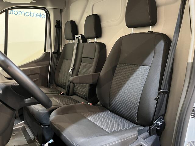Ford E-Transit 350 L2H2 Trend 68 kWh / 100% Elektrisch !! / Airco / Cruise Control / CarPlay / Camera / Navigatie / 3-Zits / 12.000 KM !!