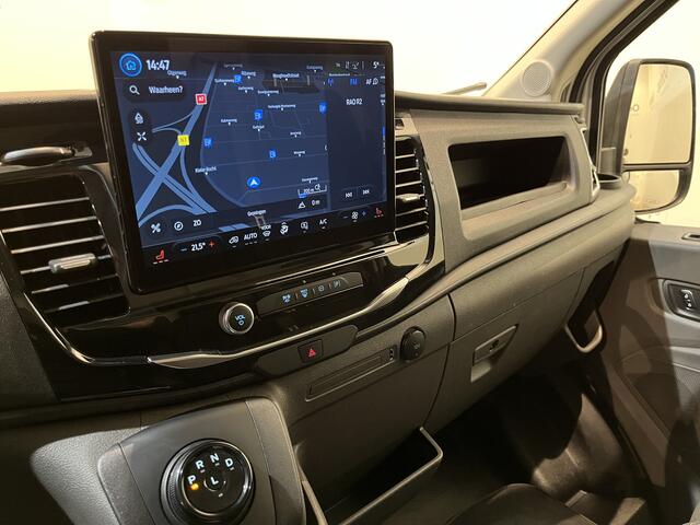 Ford E-Transit 350 L2H2 Trend 68 kWh / 100% Elektrisch !! / Airco / Cruise Control / CarPlay / Camera / Navigatie / 3-Zits / 11.500 KM !!