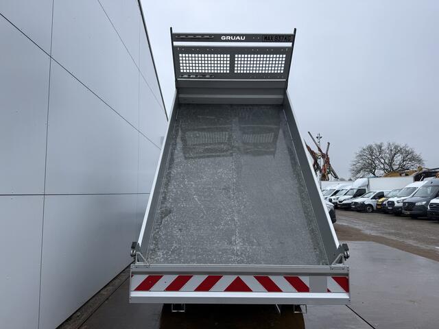 Ford E-Transit 75kWh Kipper Elektrisch 75kWh 334KM WLTP Snelladen Tipper Benne Climate Control Cruise Control Apple Carplay Stoelverwarming Navigatie Camera