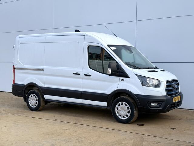 Ford E-Transit 68kWh 184PK 317km WLTP 135kWh Snelladen L2H2 Climate Control Cruise Control Tachograaf Camera Stoelverwarming Parkeersensoren voor achter