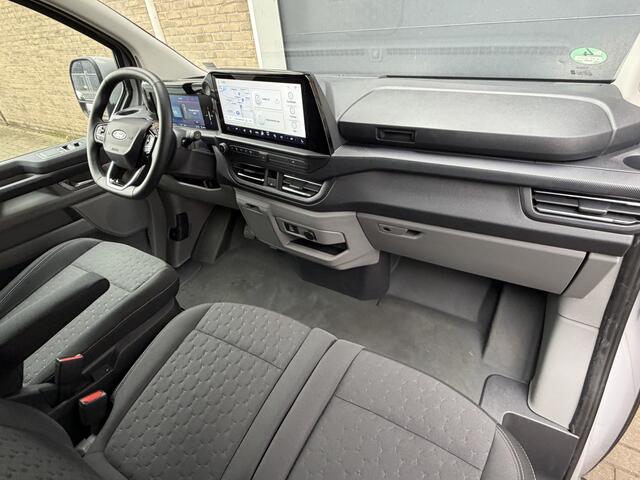 Ford E-Transit Cust. 320 L1H1 Limited 65 kWh/ 218 PK Direct leverbaar/stoel&stuur verwaming/B&O/ Camera