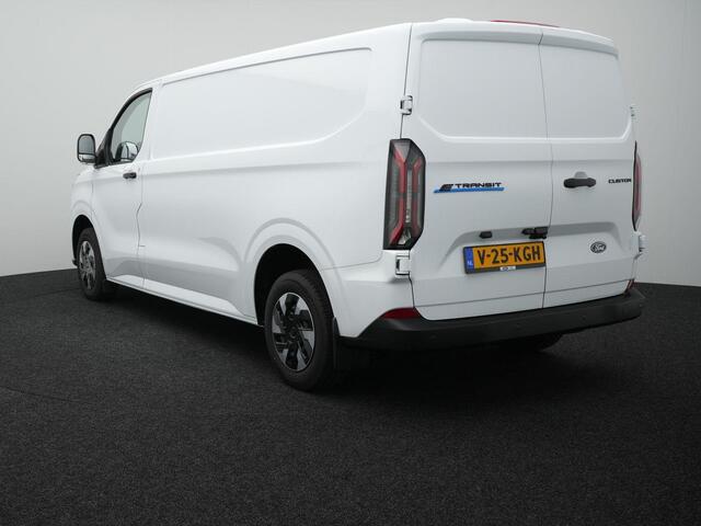 Ford E-Transit Cust. 320 L2H1 Trend 65 kWh 136pk | Navigatie | Adaptieve Cruise Controle | Stoel/Stoel configuratie