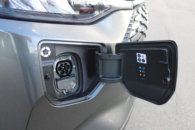 Ford E-Transit Cust. 340 L2H1 Trend 71 kWh |17-INCH|STUUR+STOELVERWARMING|LED|