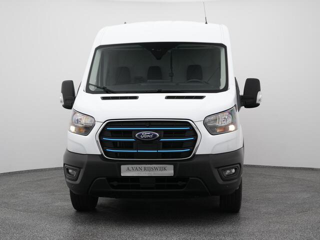 Ford E-Transit 350 L2H2 Trend 68 kWh | CAMERA | CARPLAY | STOELVERW.