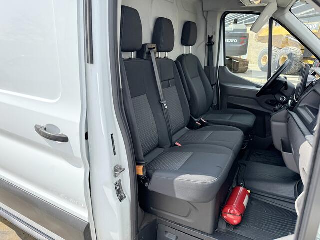 Ford E-Transit 350 68kWh 184PK L3H2 Cruise control Climate control Carplay Snelladen Laadkabel Parkeersensoren