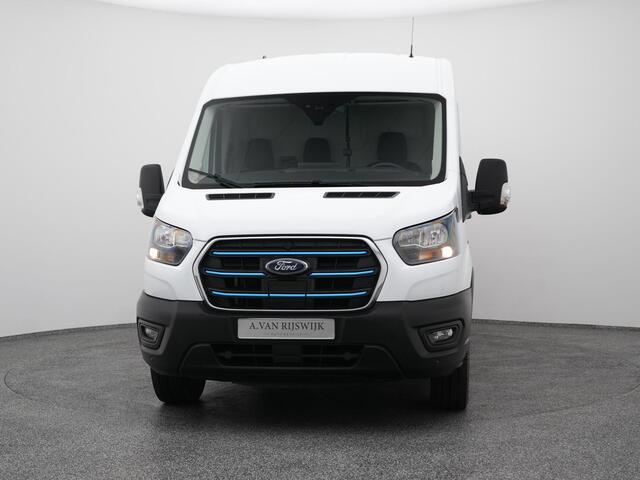 Ford E-Transit 350 L2H2 Trend 68 kWh | CAMERA | CARPLAY | STOELVERW.
