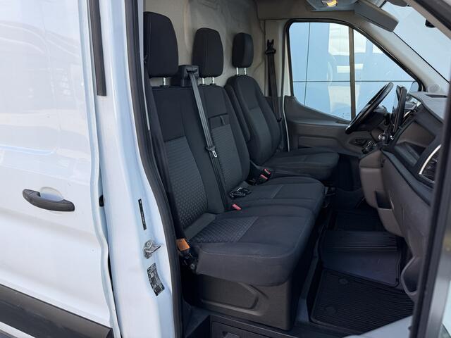 Ford E-Transit 68kWh 184PK L3H3 317km WLTP 95,7% (SOH) BEV Snelladen Camera Cruise control Climate control Carplay Navigatie Laadkabel Parkeersensoren