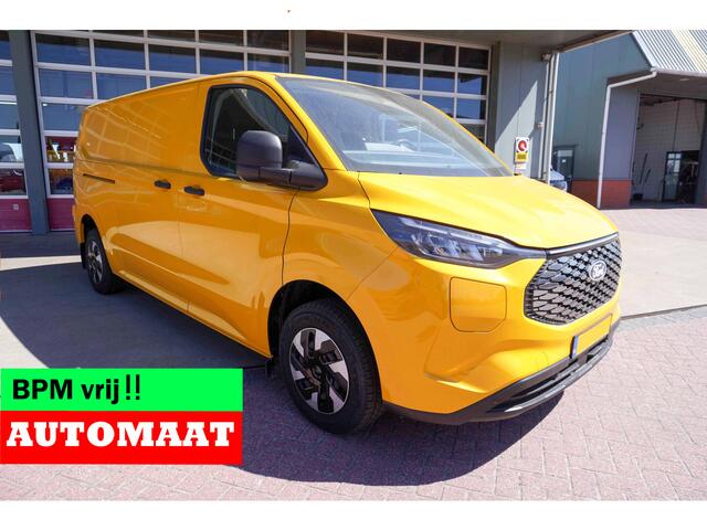 Ford E-Transit Cust. 320 L2H1 136PK Trend 65 kWh Automaat nr. V125 | Airco | Cruise | Camera | Apple CP| Trekhaak 8 STUKS