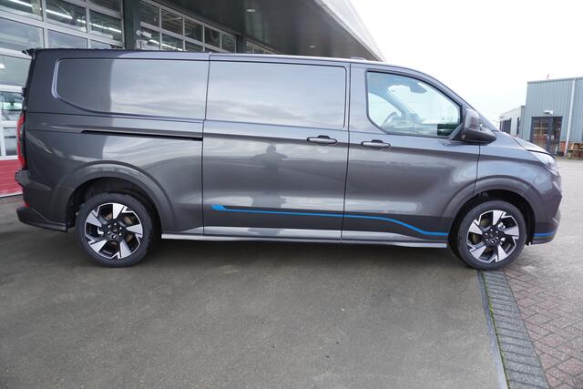 Ford E-Transit Cust. L2H1 Sport 218PK Automaat Schuifdeur links en rechts Airco | adap.cruise | Navi | 360 camera | 19"Lm velgen