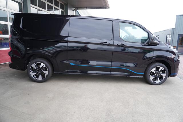 Ford E-Transit Cust. L2H1 Sport 218PK Automaat Schuifdeur links en rechts Airco | adap.cruise | Navi | 360 camera | 19"Lm velgen