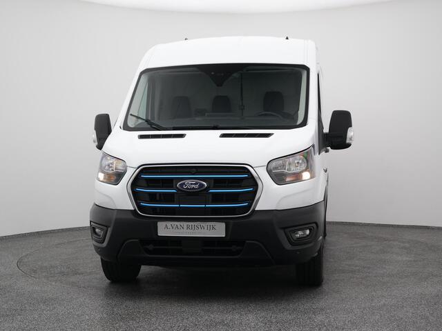 Ford E-Transit 350 L2H2 Trend 68 kWh | CAMERA | CARPLAY | STOELVERWARMING