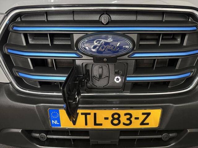 Ford E-Transit 350 L2H2 Trend 68 kWh met o.a. een 360 graden camera, Adaptieve Cruise Control, Dodehoek detectie en 16 inch lichtmetalen velgen