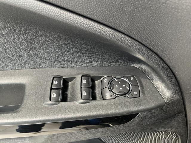 Ford ECOSPORT EcoBoost 125PK Titanium Automaat I Stoelverw. I Navi I Stuur verw. I Voorruitverw. I Park.Sensoren