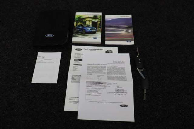 Ford ECOSPORT 1.0 EcoBoost Titanium 2020 Carplay | Climate control | Cruise Control | Trekhaak | Bluetooth | Half leder | Voorruitverwarming | Stoelverwarming | Stuurwielverwarming
