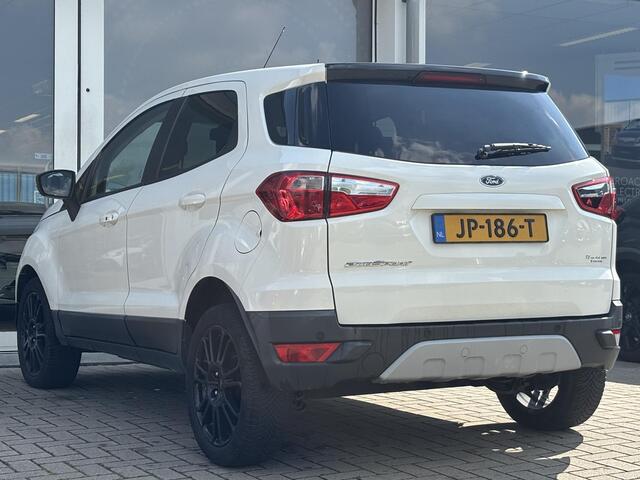 Ford ECOSPORT 1.0 EcoBoost Titanium | Cruise Control | Keyless entry & start | Navigatie | Stoelverwarming | Half leder |