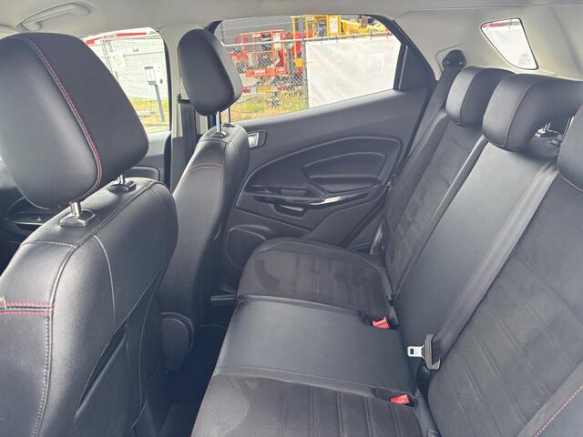Ford ECOSPORT 1.0 EcoBoost / Navigatie / Stoelverwarming Voor / Bluetooth / Cruise Control / Climate Control /