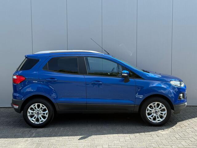 Ford ECOSPORT 125pk EcoBoost Titanium | Winter pack | Tech Pack | Sony Navi | PDC | Clima |