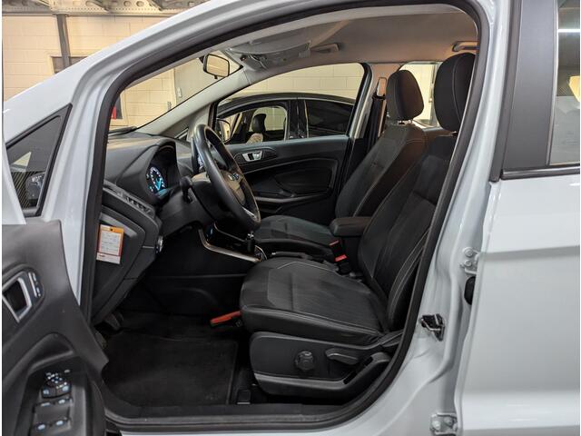 Ford ECOSPORT 125pk EcoBoost Ultimate Navigatie Cruise Parkeersensoren 16" LM Dealeronderhouden