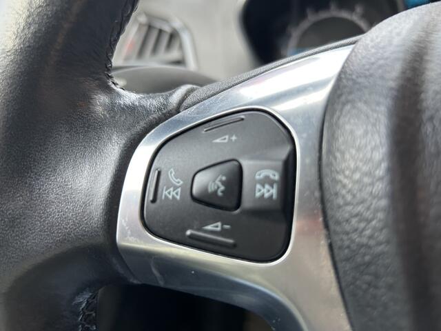 Ford ECOSPORT 1.0 EcoBoost Titanium // HALF-LEDER // CRUISE // PDC // CLIMA // KEYLESS // TREKHAAK!!