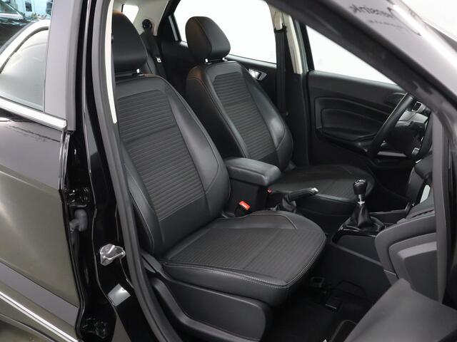 Ford ECOSPORT 1.0 EcoBoost Titanium | Trekhaak | Navigatie | Climate Control | Keyles Start |