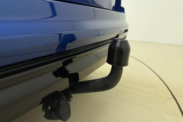 Ford ECOSPORT 1.0 EcoBoost ST-Line Black 125pk | Automaat | Navigatie | Winter Pakket | Trekhaak | Climate Control | Cruise Control | Keyless Entry en Start