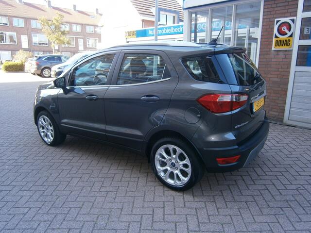 Ford ECOSPORT 1.0 EB Titanium, Navigatie, Keyless, etc.