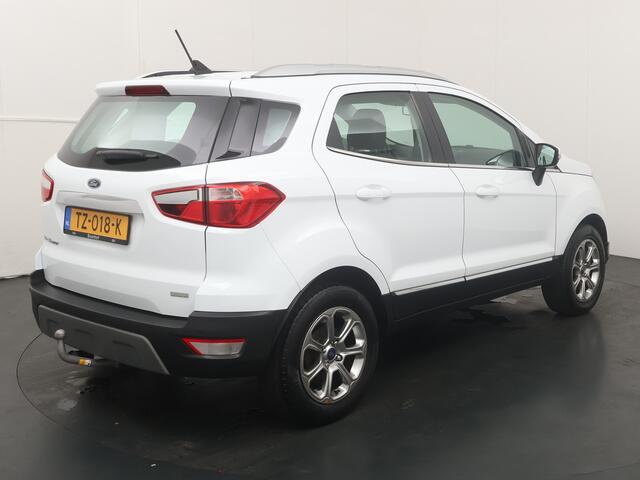 Ford ECOSPORT EcoBoost 125 pk Titanium | Trekhaak | Navi | Clima | Cruise | LMV | Parkeerhsens.| Half leer | 100% dealer onderh.