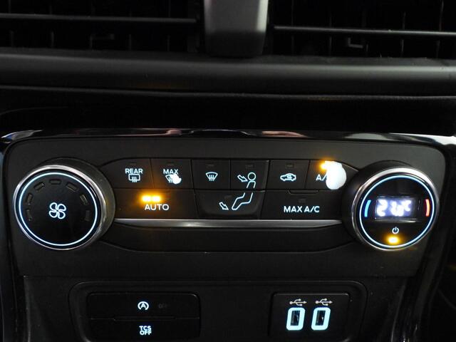 Ford ECOSPORT 1.0 EcoBoost Titanium X NAVI/CLIMA/CRUISE/PDC/17"LMV!