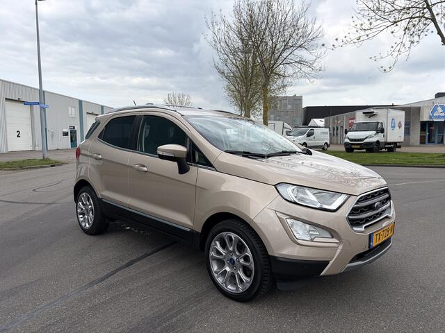 Ford ECOSPORT 1.0i EcoBoost Titanium 6-Bak 126 PK. Prachtige auto van de tweede eigenaar !!!