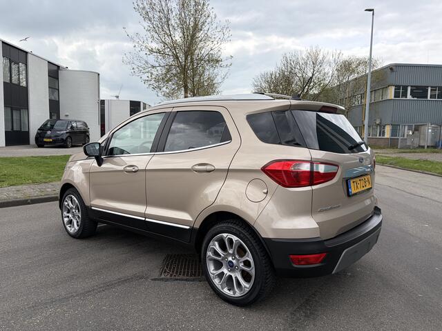 Ford ECOSPORT 1.0i EcoBoost Titanium 6-Bak 126 PK. Prachtige auto van de tweede eigenaar !!!