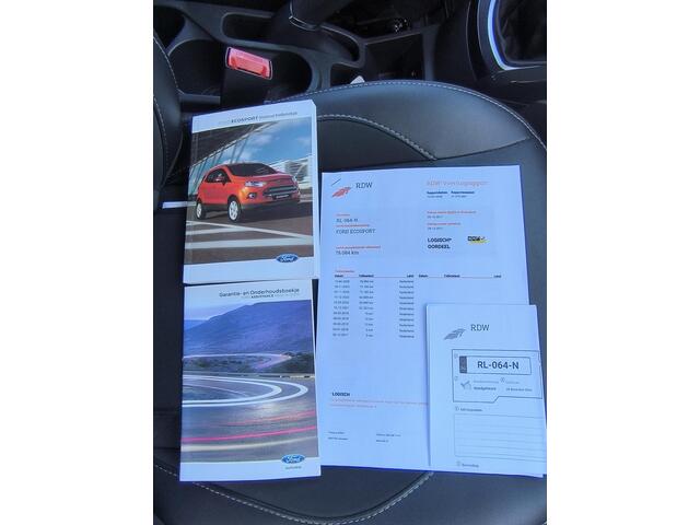 Ford ECOSPORT 1.0 EcoBoost Titanium 125PK, Trekhaak, All season banden, climate + cruise control, Sony Audio, Navi, parkdistance, keyles entry.
