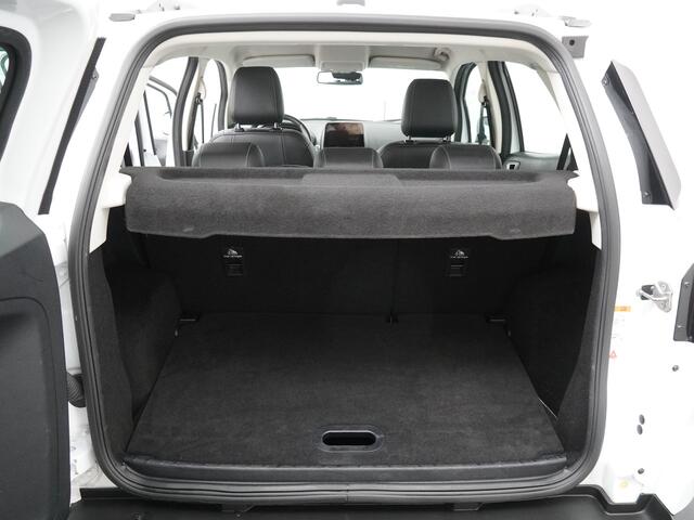 Ford ECOSPORT EcoBoost 125 pk Titanium | Trekhaak | Navi | Clima | Cruise | LMV | Parkeersens.| Half leer | 100% dealer onderh.