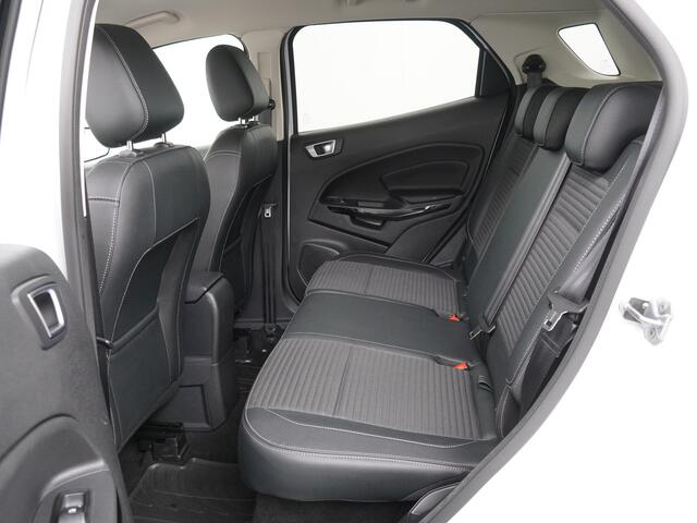 Ford ECOSPORT EcoBoost 125PK Titanium | Winter Pack | 17-inch | BLIS | Half leder | Navi | Clima | B&O |