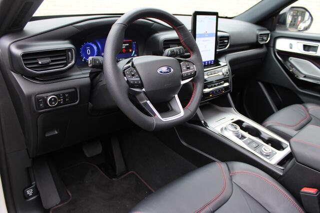 Ford EXPLORER 3.0 V6 EcoBoost 457PK PHEV ST-Line | 4 Jaar garantie | Trekhaak | Panoramadak | BLIS | Full Options